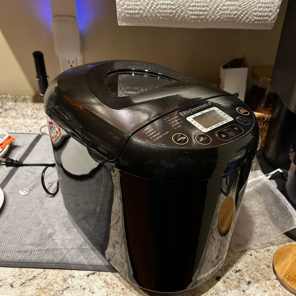 Black Bread Maker with Digital Controls